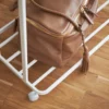 Yamazaki Garderobe mit Rollen TOWER Weiss, Detailansicht 10 | One Horizon