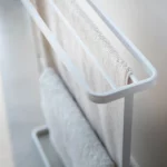 Yamazaki Handtuchhalter TOWER Weiss, Detailansicht 6 | One Horizon