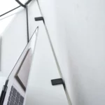 Yamazaki Kabel-Organizer SMART für den Schreibtisch Schwarz, Detailansicht 7 | One Horizon