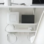 Yamazaki Kabel-Organizer SMART für den Schreibtisch Weiss, Detailansicht 3 | One Horizon