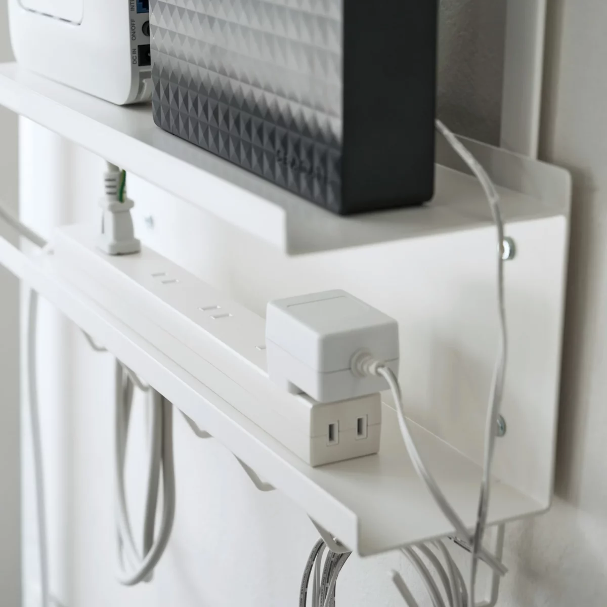 Yamazaki Kabel-Organizer SMART für den Schreibtisch Weiss, Detailansicht 4 | One Horizon