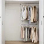Yamazaki SMART 2-Tier Extendable Clothes Rod in Black, Wardrobe with Two Levels of Clothing (Viewed from the Front)