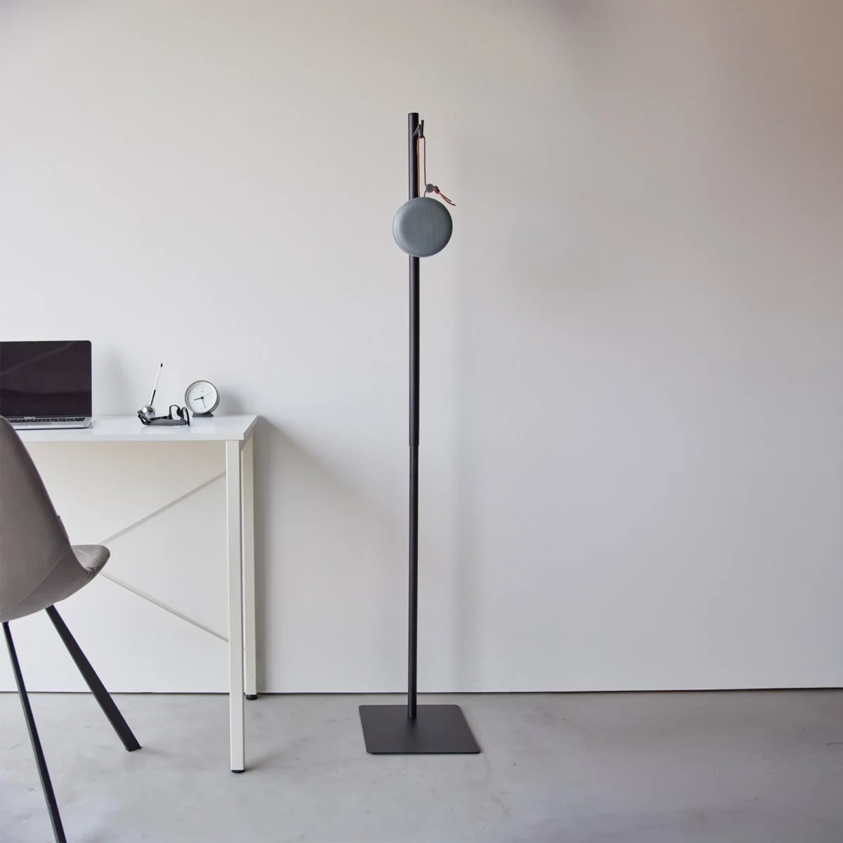 Yamazaki TOWER Height-Adjustable Lantern Stand, Black, Detail View 5 | One Horizon