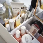 Yamazaki Make-up-Box TOWER Weiss, Detailansicht 11 | One Horizon