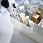 Yamazaki Make-up-Box TOWER Weiss, Detailansicht 12 | One Horizon