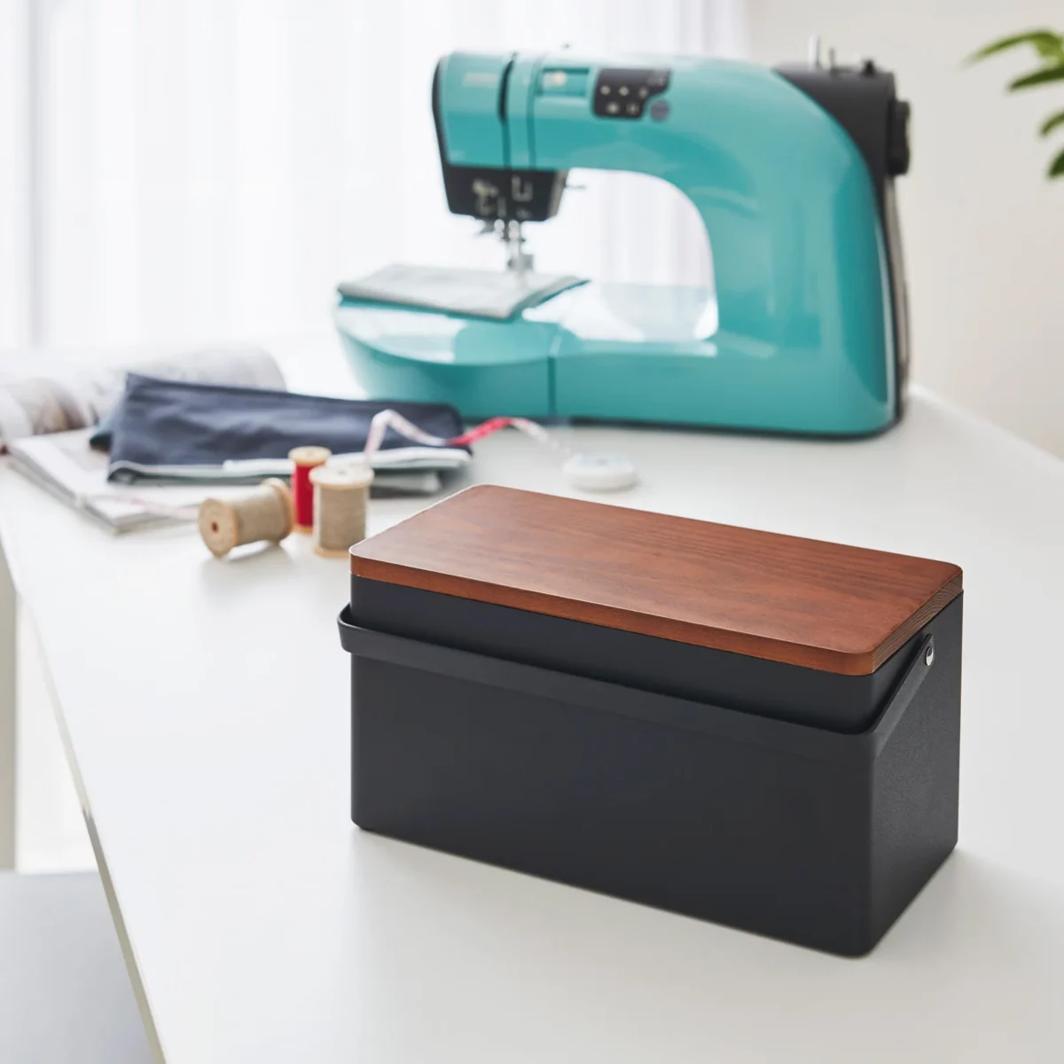 Yamazaki Sewing Box - Tower Black, Detail View 3 | One Horizon