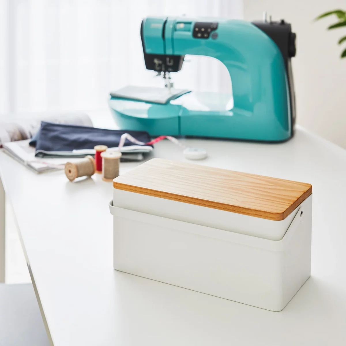 Yamazaki Sewing Box - Tower White, Detail View 4 | One Horizon