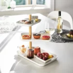 Présentoir à bijoux Yamazaki RIN à 3 étages, pivotant, de couleur blanche, à utiliser comme étagère sur la table à manger pour présenter des pâtisseries et des fruits