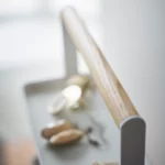 Yamazaki TOSCA 4-Tier Jewelry Stand in White, close-up of the solid wood handle at the top of the stand