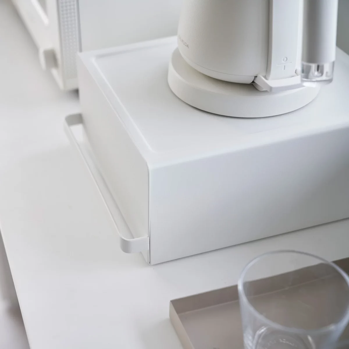 Yamazaki Schublade TOWER für die Arbeitsplatte Weiss, Detailansicht 11 | One Horizon