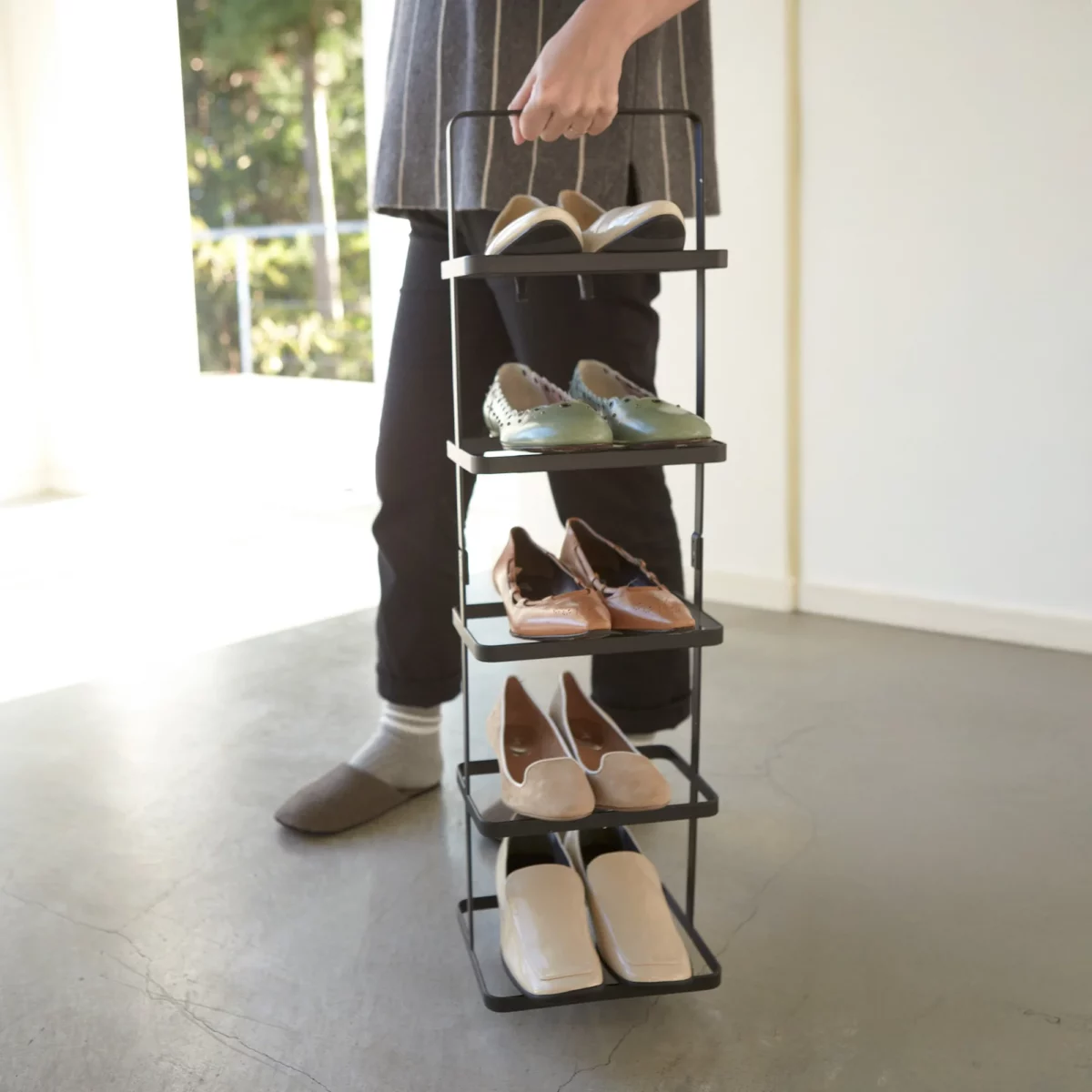 Yamazaki Schuhregal hoch TOWER Schwarz, Detailansicht 4 | One Horizon