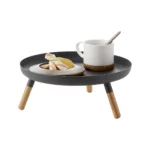 Yamazaki Tablett PLAIN mit Holzfüssen Schwarz | One Horizon