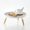 Yamazaki Tablett PLAIN mit Holzfüssen Weiss, Detailansicht 10 | One Horizon