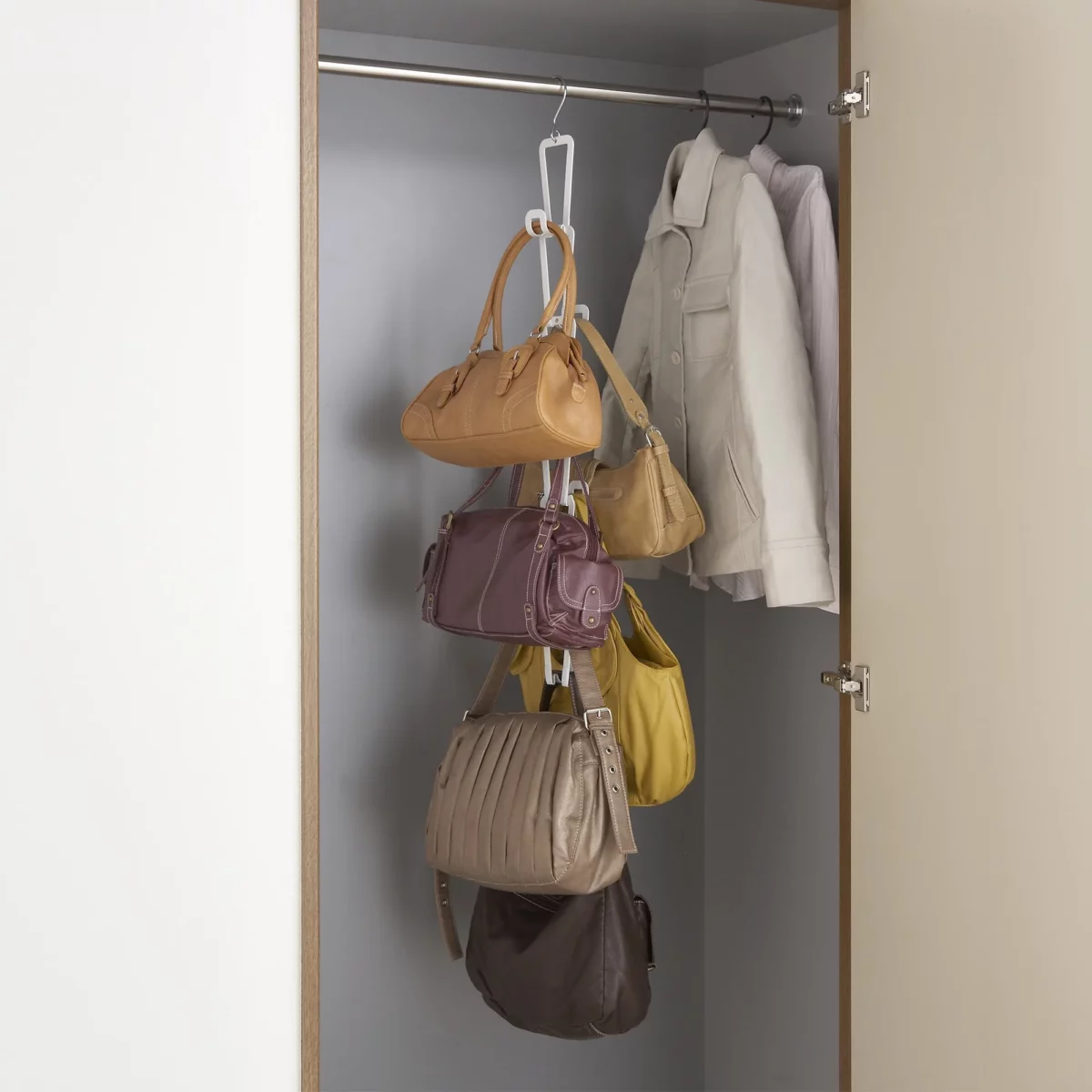 Yamazaki CHAIN S Bag Holder in white, for hanging on the closet rod, with five pockets