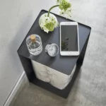 Yamazaki Toilettenpapier-Box TOWER mit Rollen, Detailansicht 4 | One Horizon