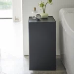Yamazaki Toilettenpapier-Box TOWER mit Rollen, Detailansicht 6 | One Horizon