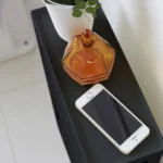 Distributeur de papier toilette Yamazaki TOWER grand format, noir, vue détaillée 5 | One Horizon
