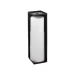Porte-papier toilette Yamazaki TOWER, modèle étroit, noir, avec trois rouleaux, en plan d'ensemble sur fond blanc