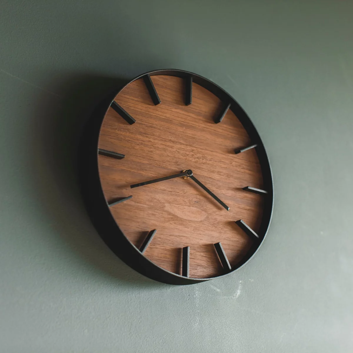 Horloge murale Yamazaki RIN blanche, vue détaillée 10 | One Horizon