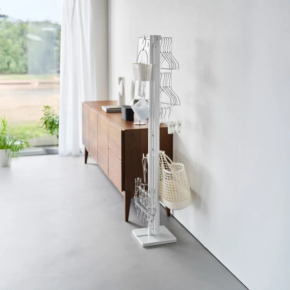 Yamazaki Klappbarer Zweistangen-Wäscheständer TOWER Weiss, Detailansicht 5 | One Horizon