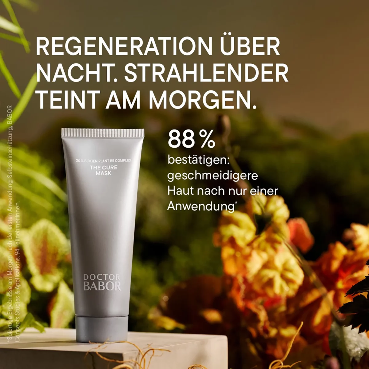 Infografik BABOR The Cure Mask: Regeneration über Nacht, 88 % bestätigen geschmeidigere Haut nach einer Anwendung